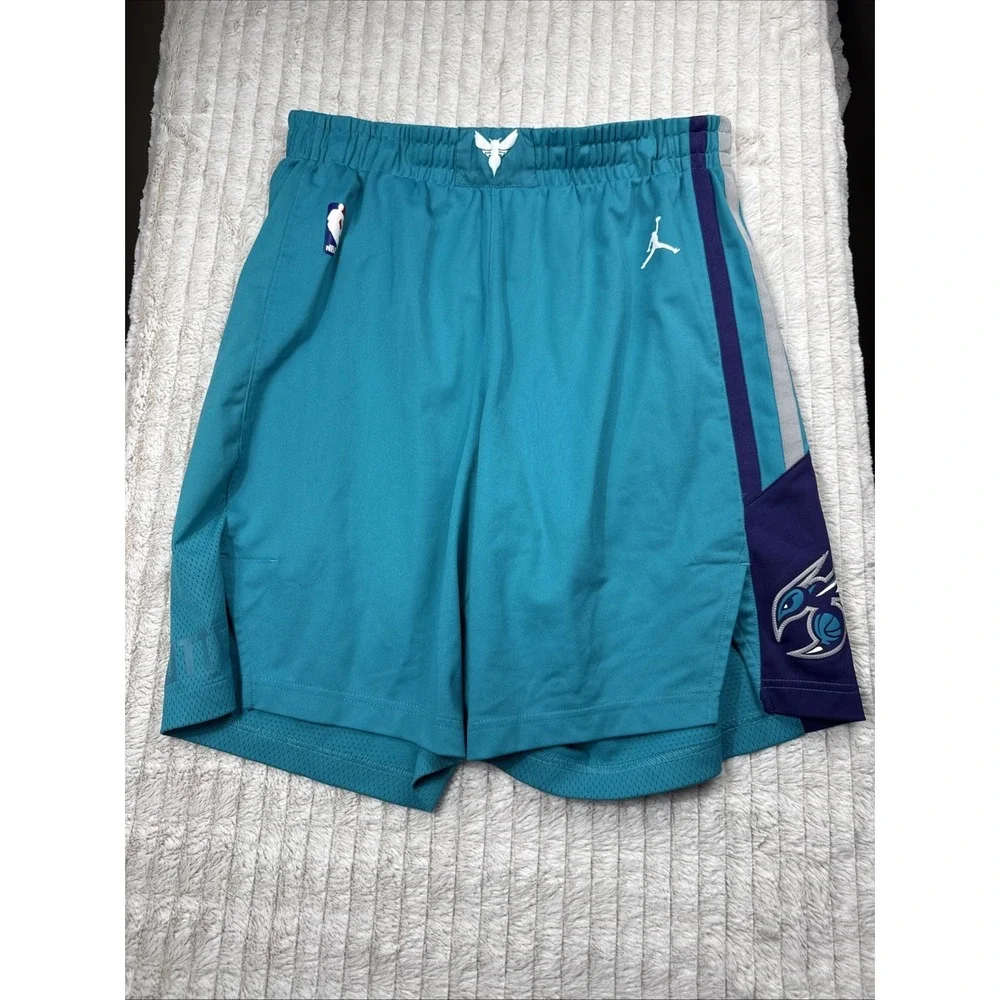 Charlotte Hornets Nike Jordan Engineered Edition Swingman Shorts Men L Size 38